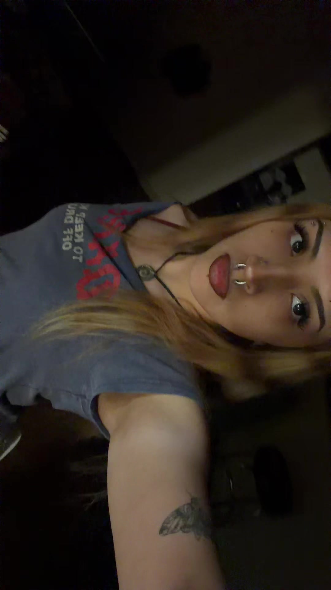 @thegirlwithteeth