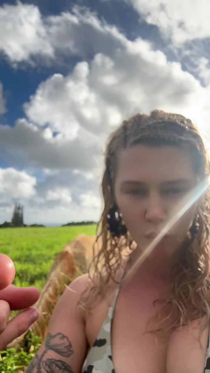 @Rae