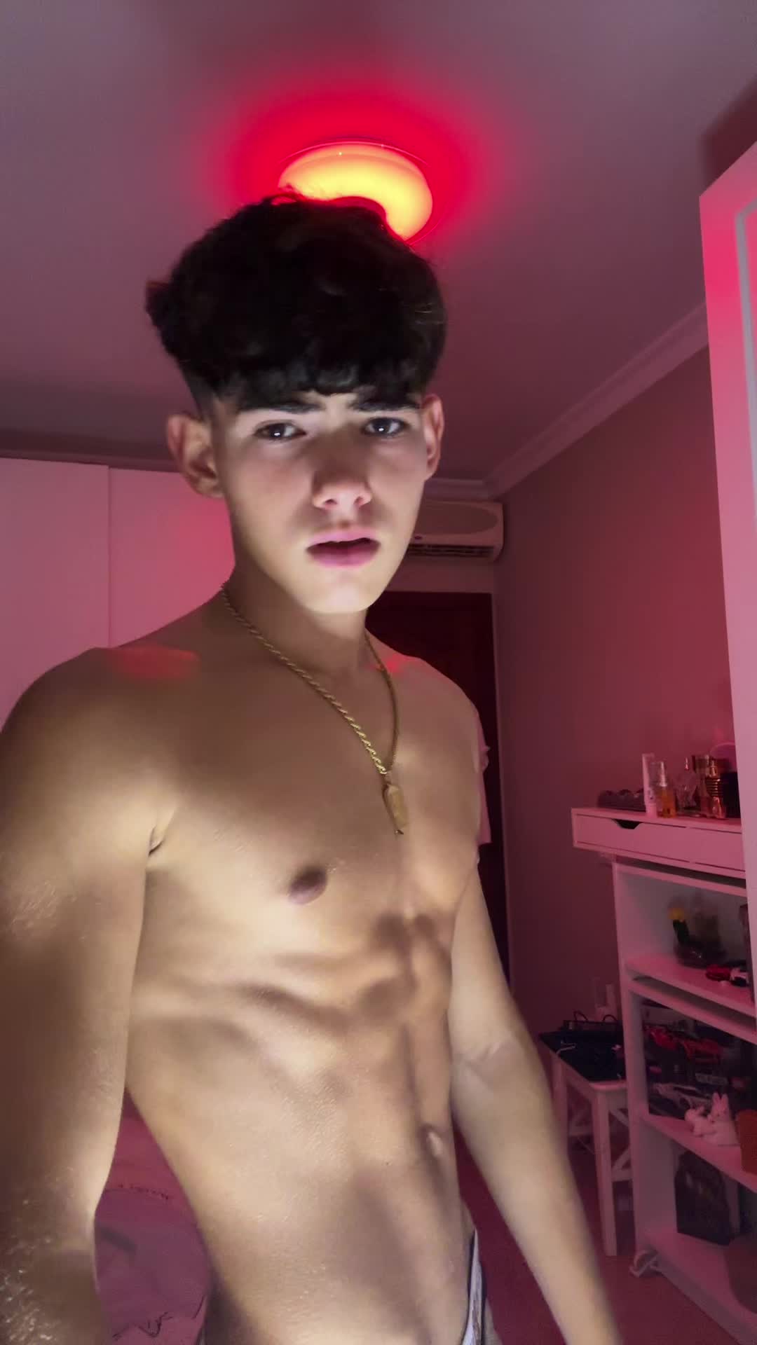 @aidanortizz