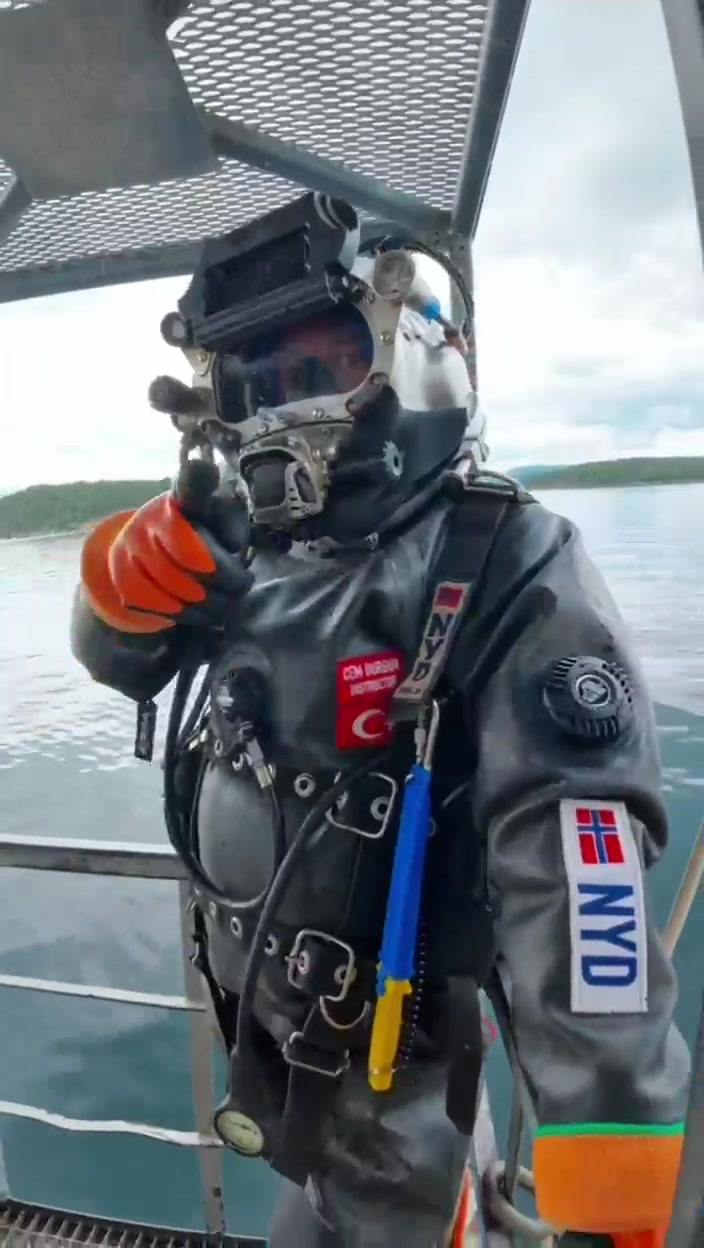 @DEEPSEA LOCKER