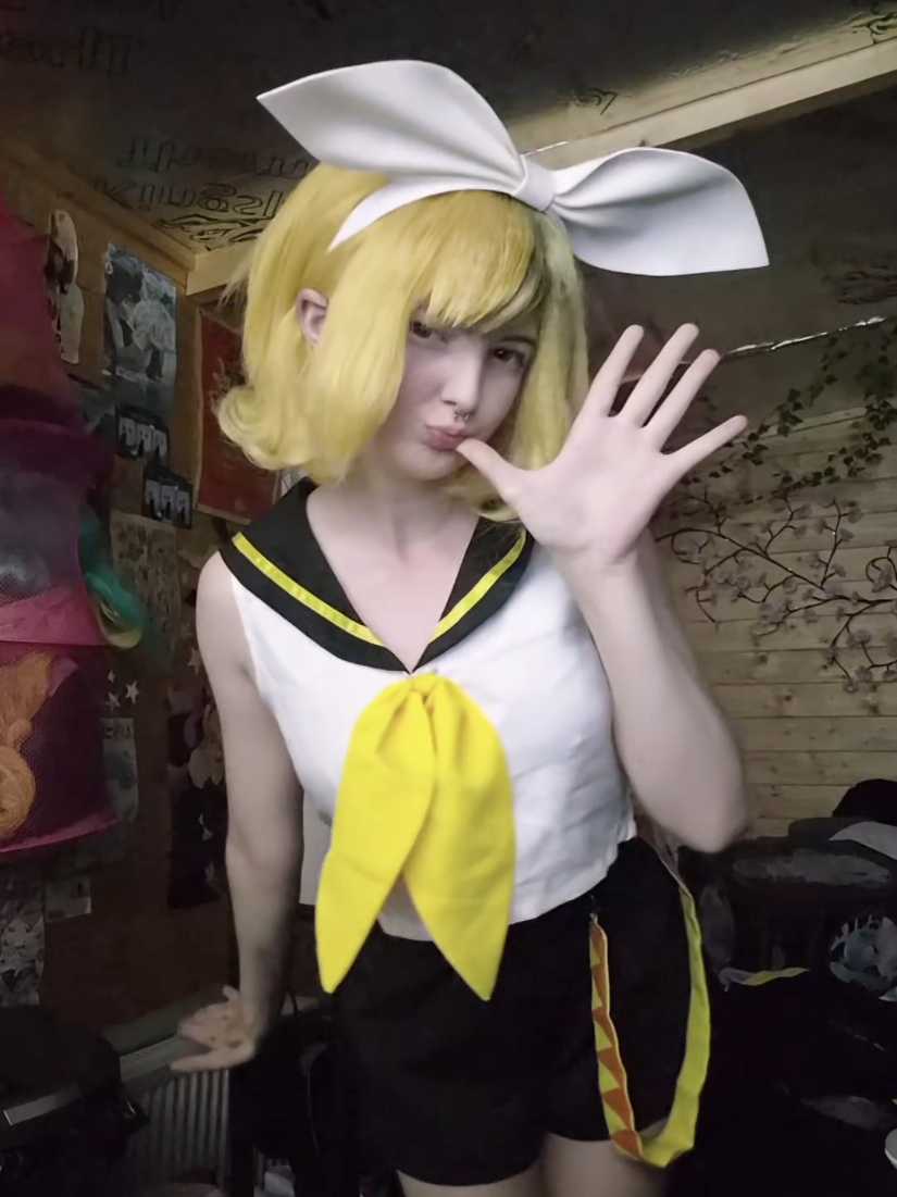 @๐ ๐ชฝ