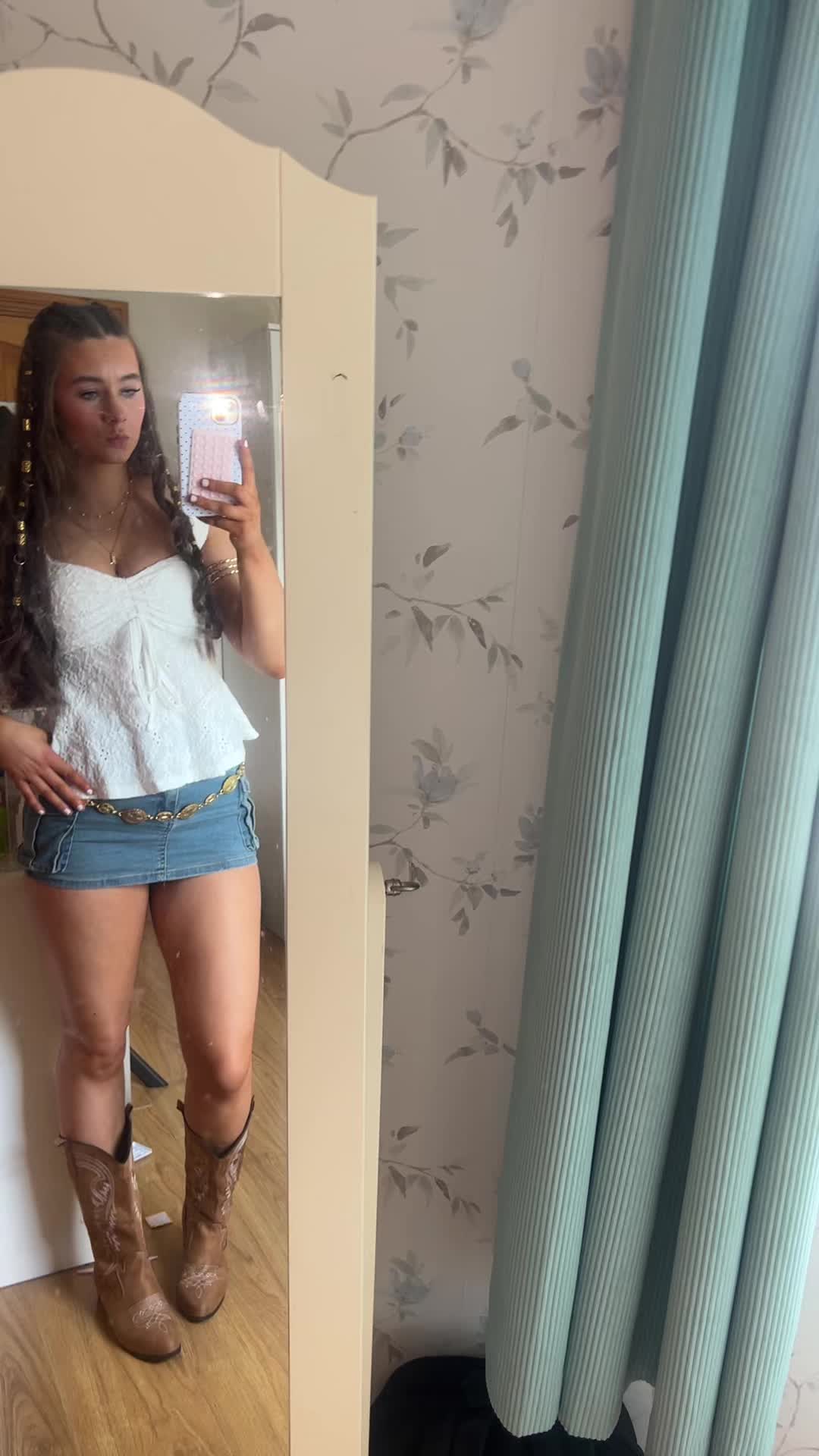 @Lauren 🤍