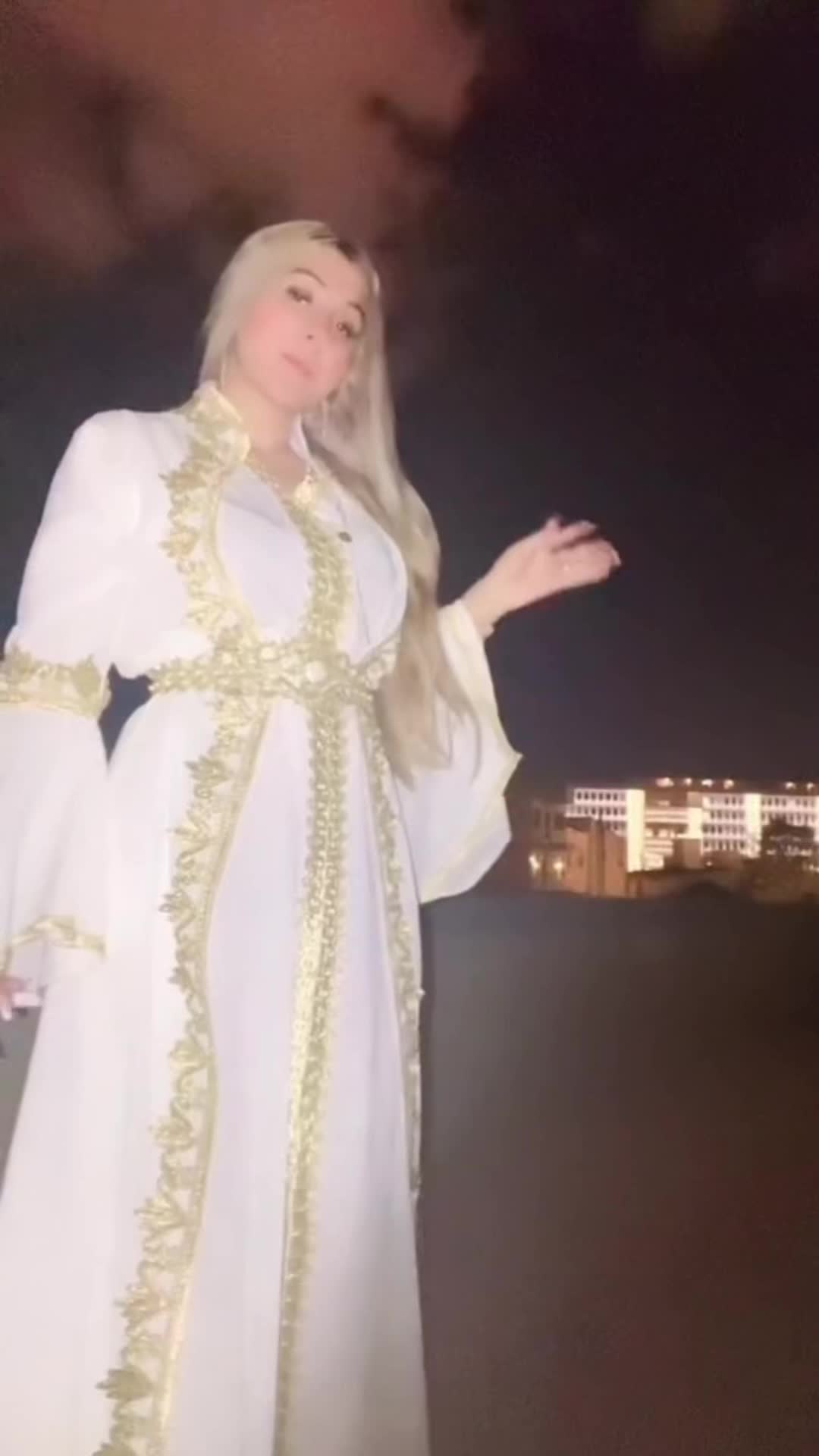 @Roxanarostz🖤🦅