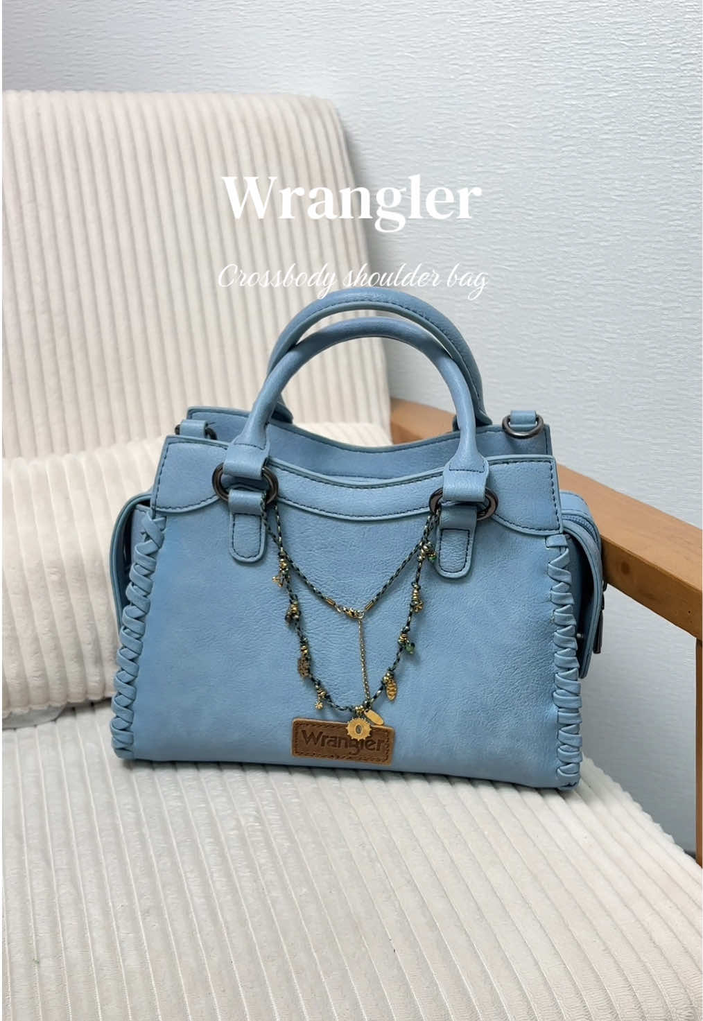 @bagsofthewest