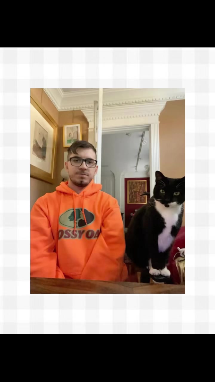 @Layze🦇