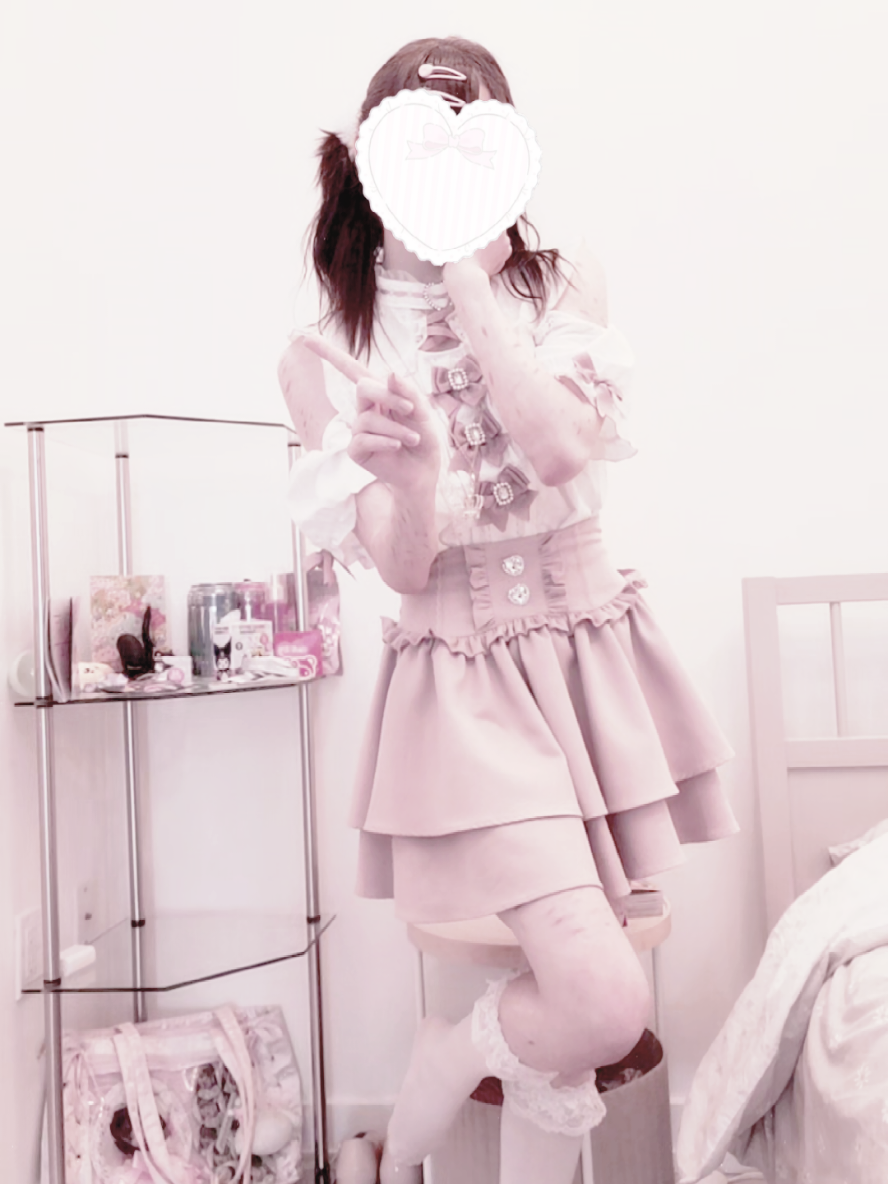 @૮꒰ྀི lessie ꒱ྀིა