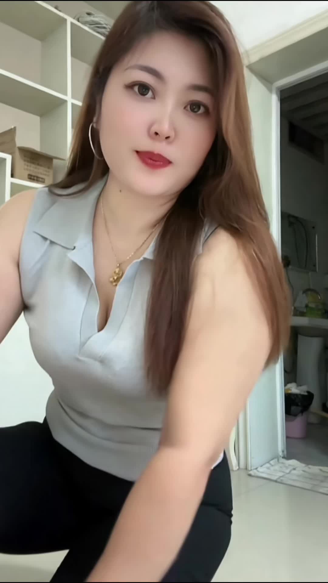 @Nora