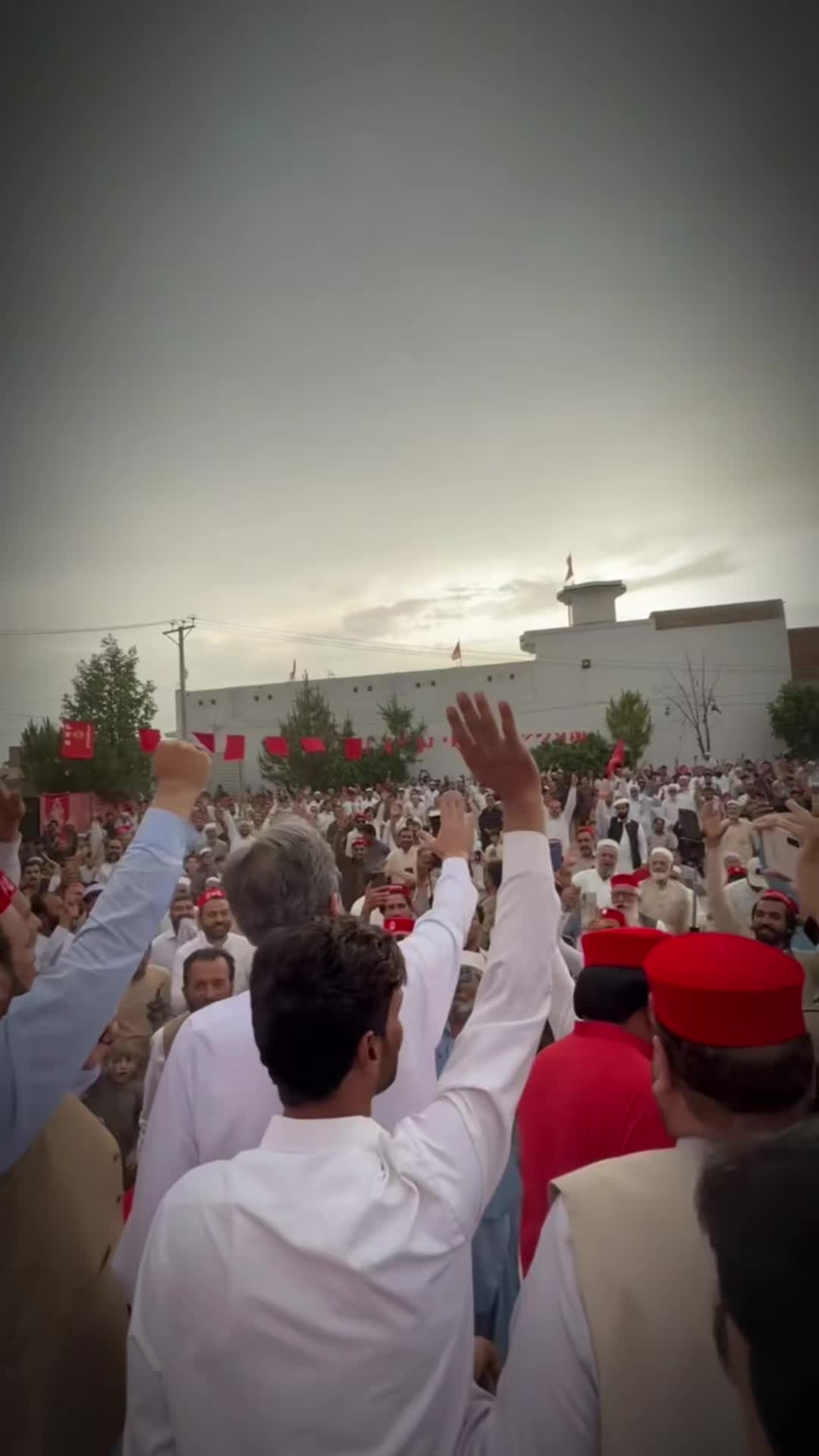 @Ameer Haider Khan Hoti