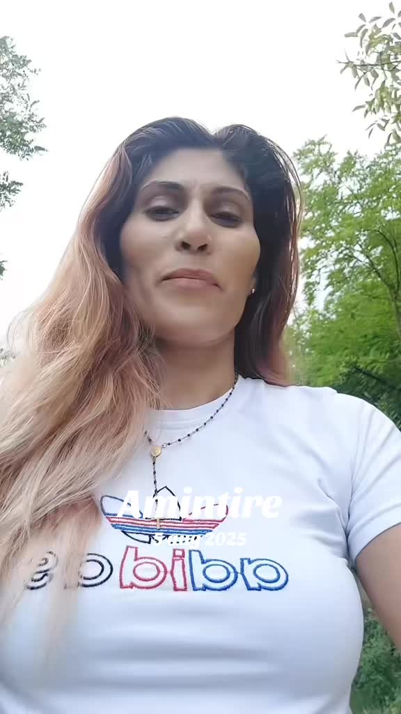 @💞💞Laura brunețica👑 👑