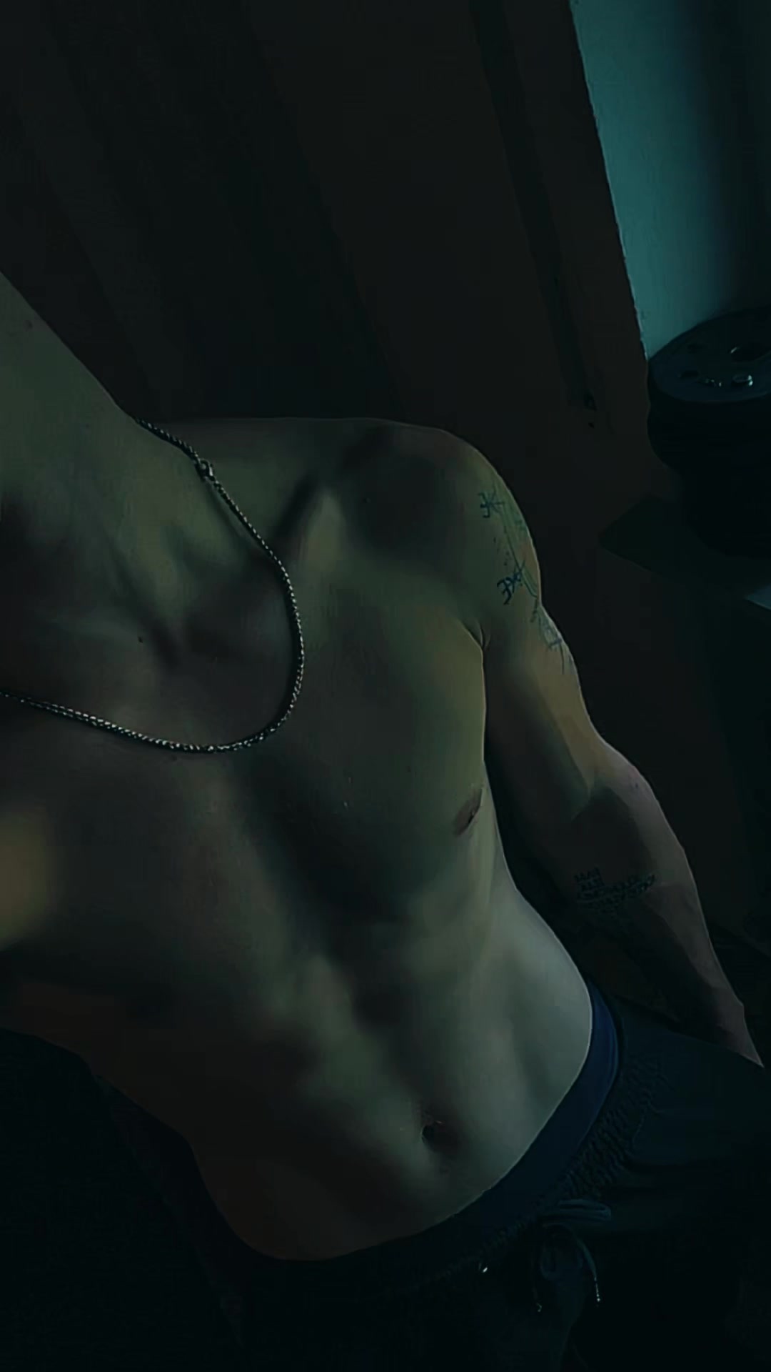 @Erik05
