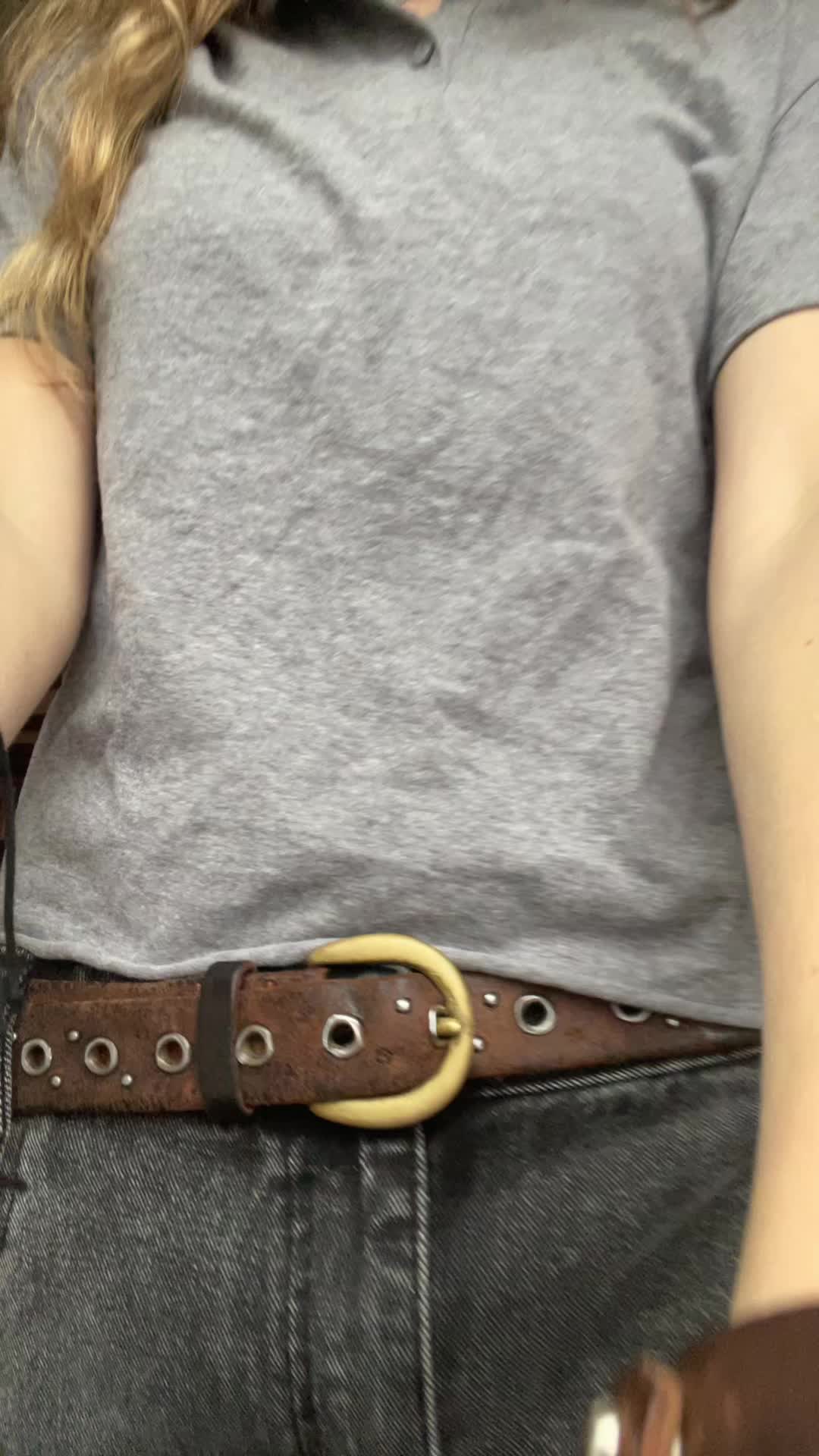@chocolatemilkmousedeer16