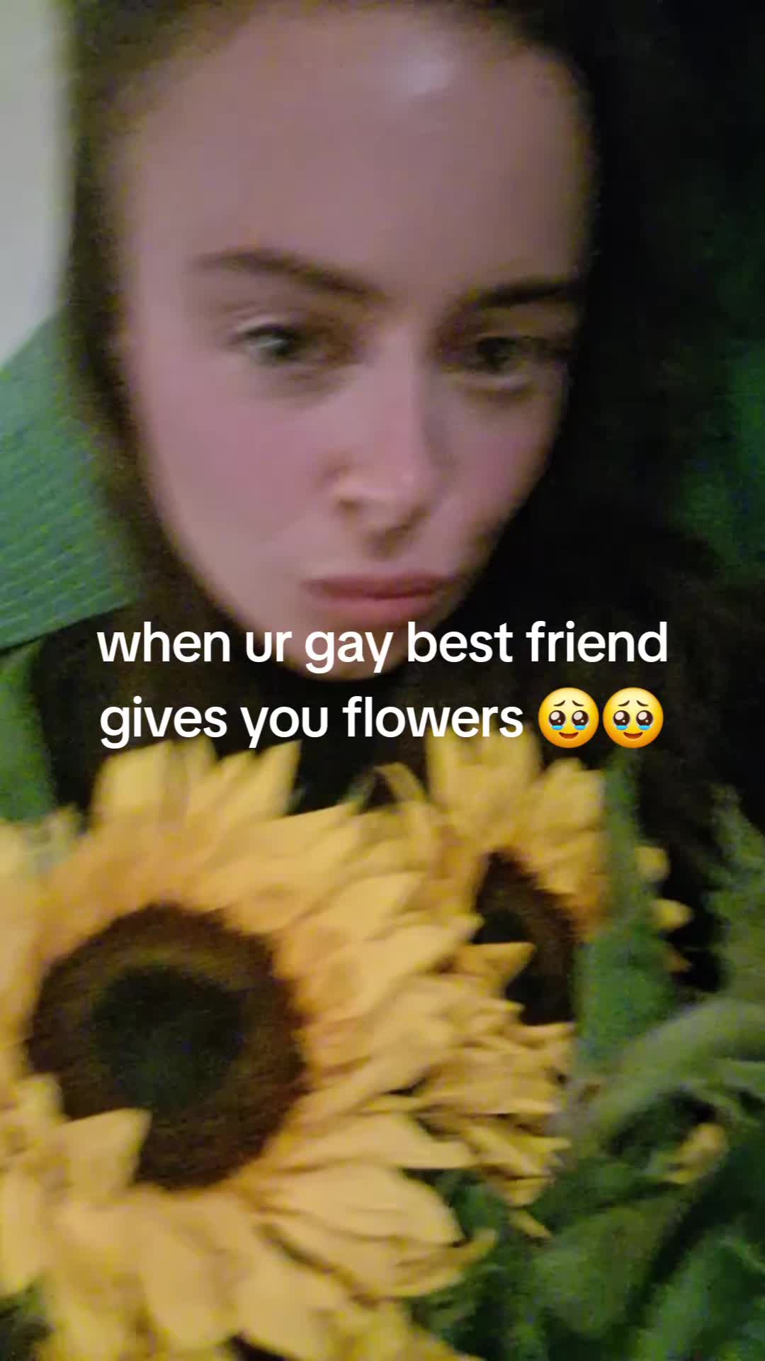 @lollyybmnqh