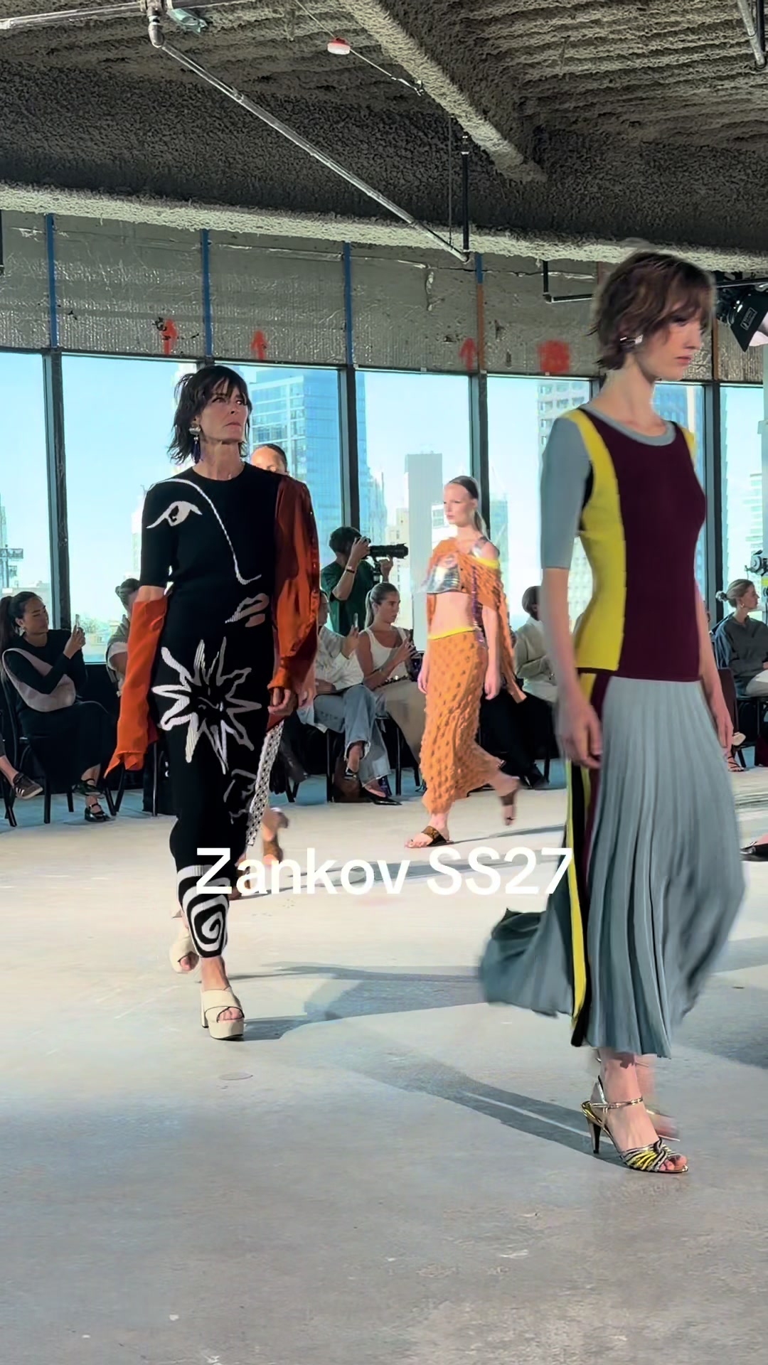 @fashionrailway