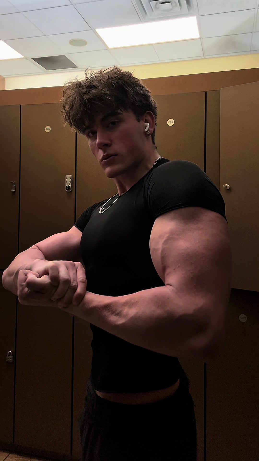 @Kyle_lifts