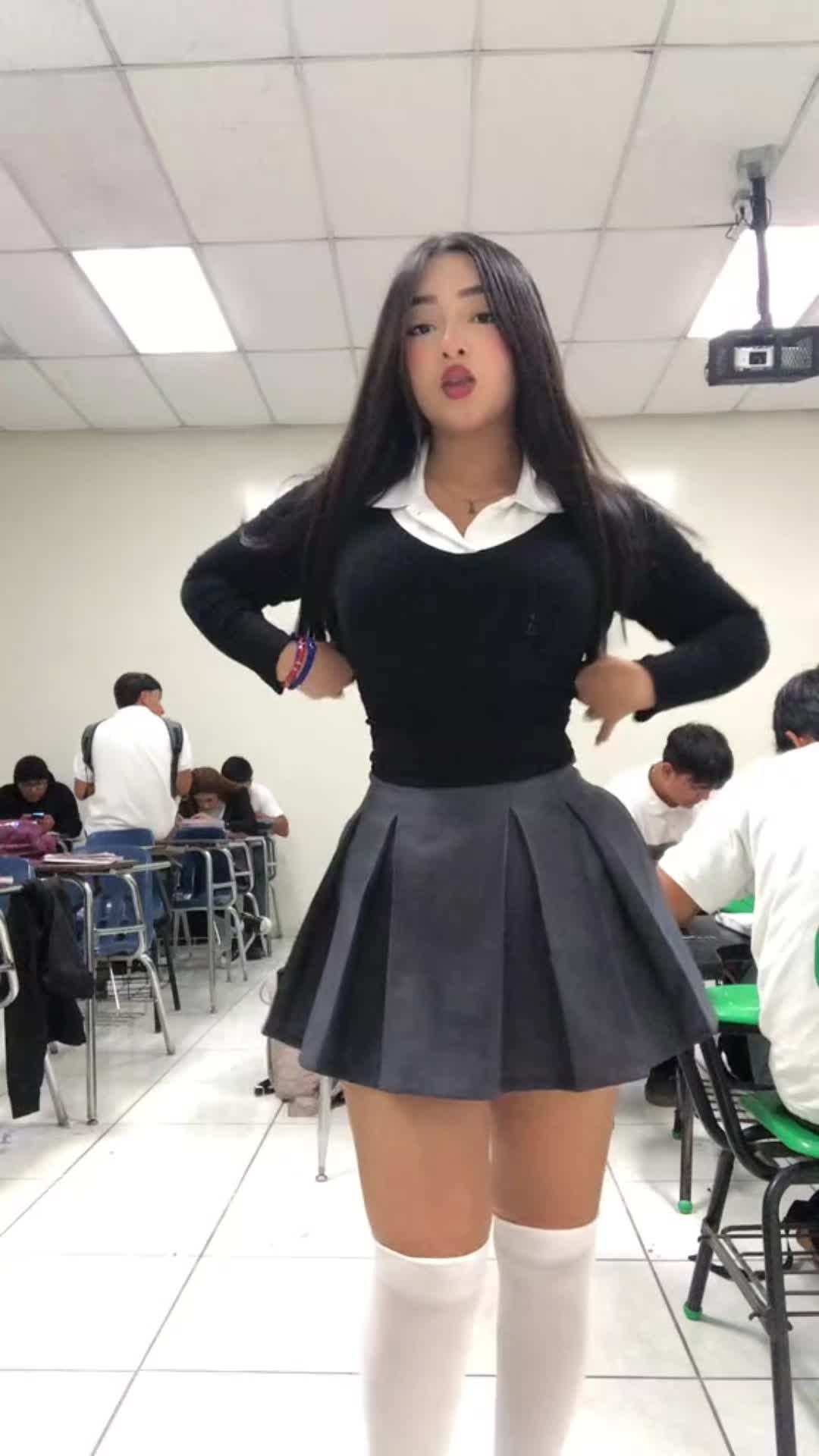 @Valeria🎀♡