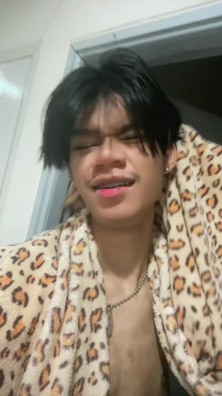 @TH!NSLAG