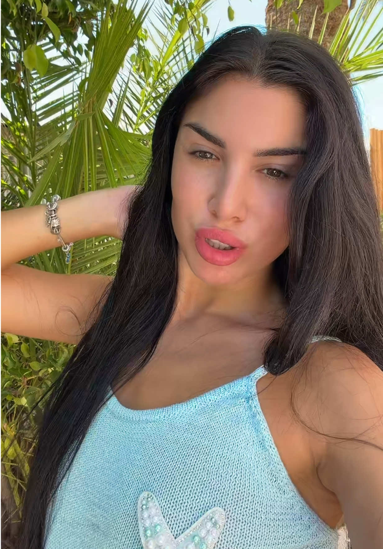 @cholidouu