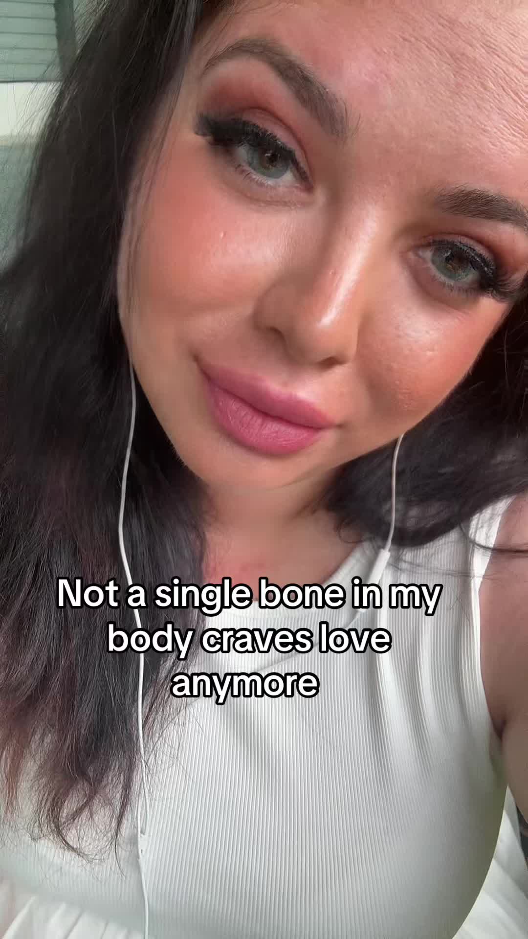@TheDillyShow