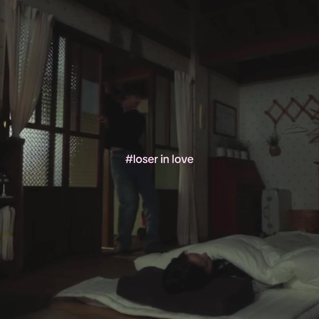 @𝜗𝜚˚⋆