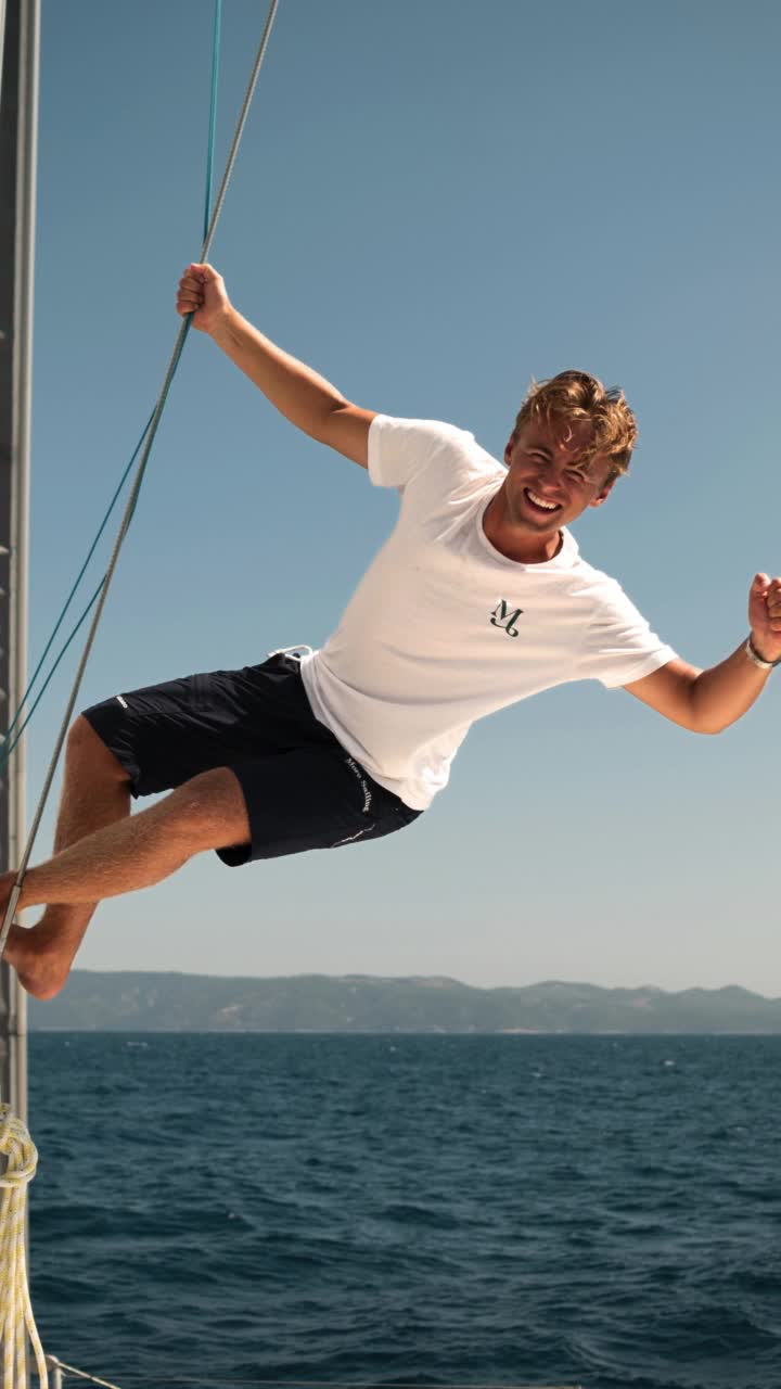 @moresailing
