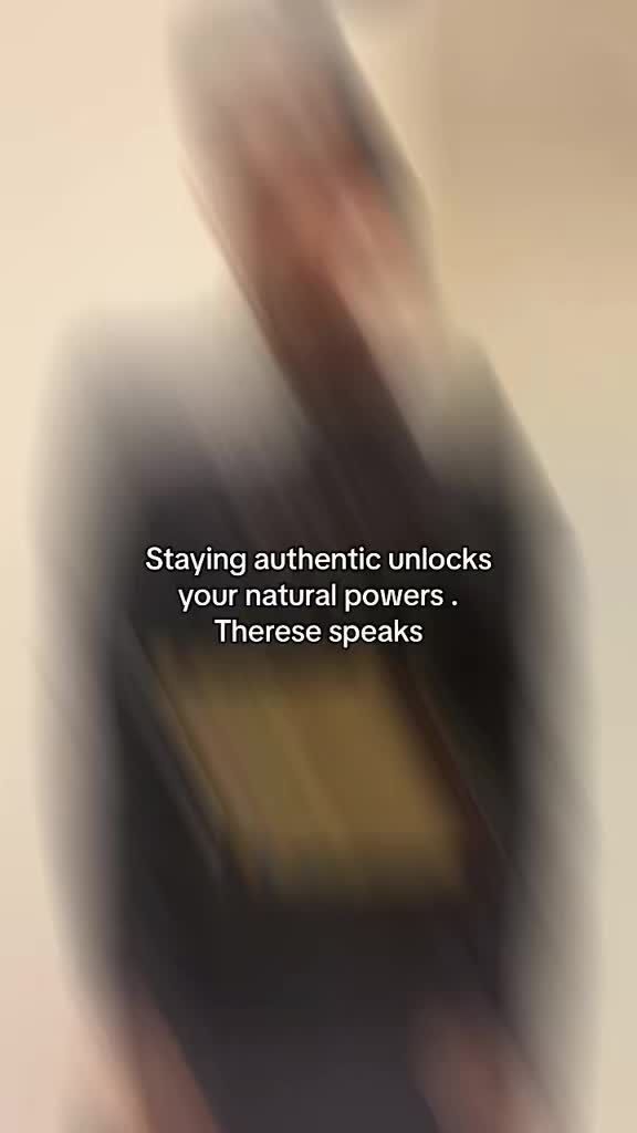 @therese_mbaye