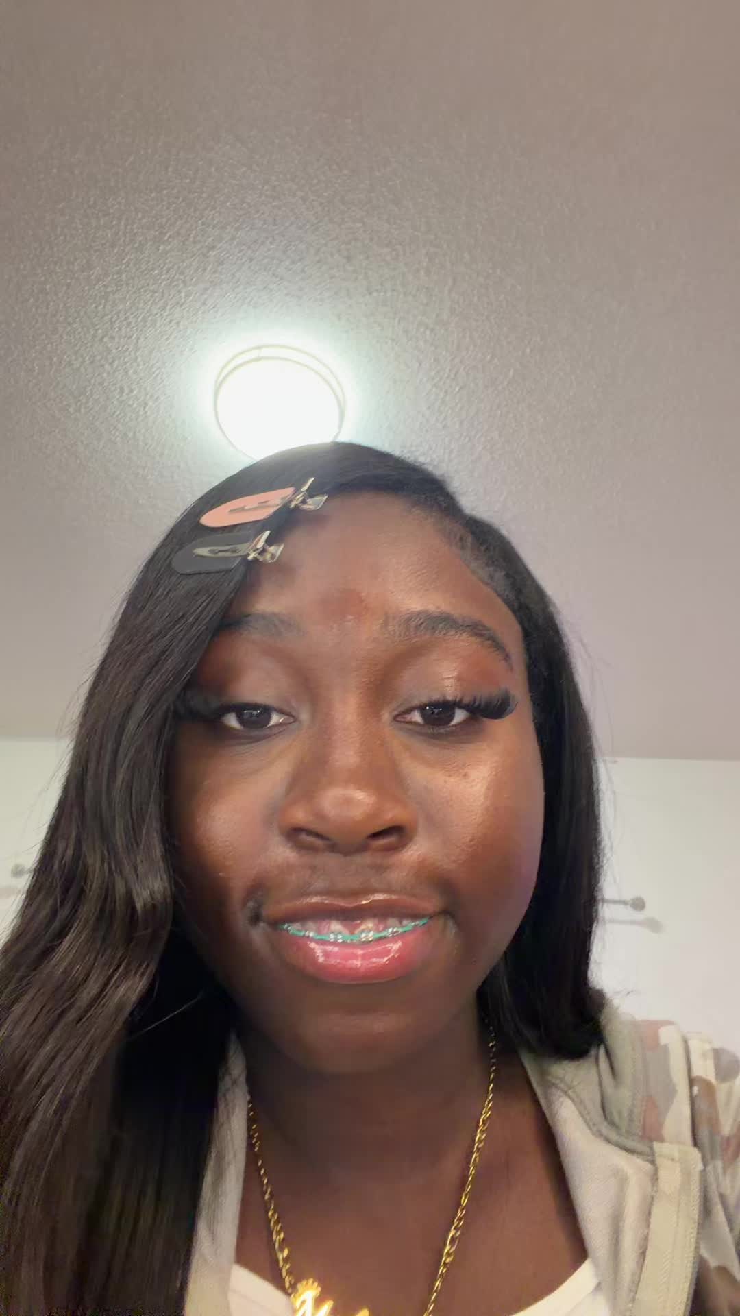 @liahbanksss