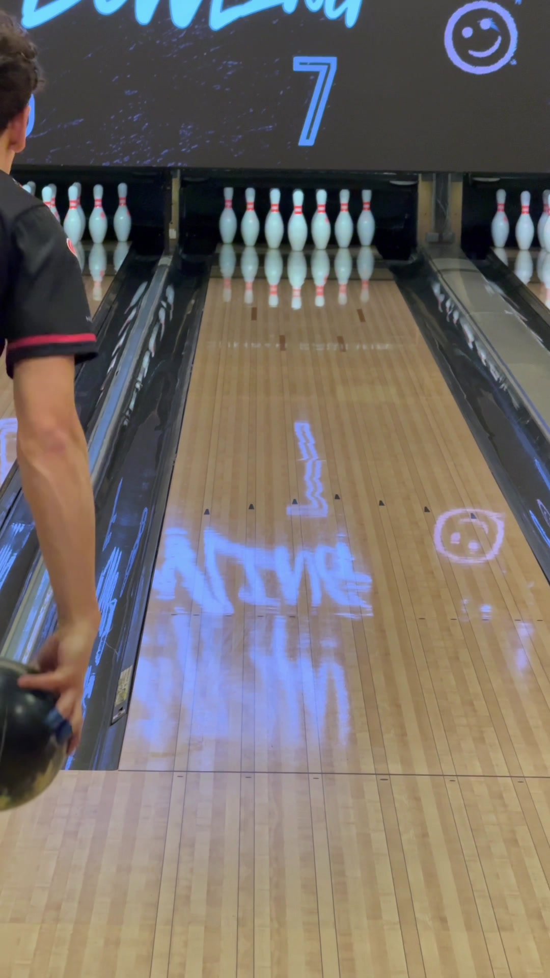 @Mavrikakis300🇸🇪🎳