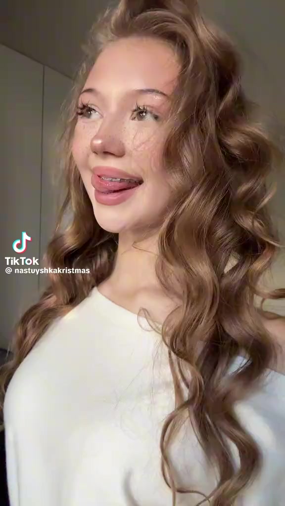 @R...