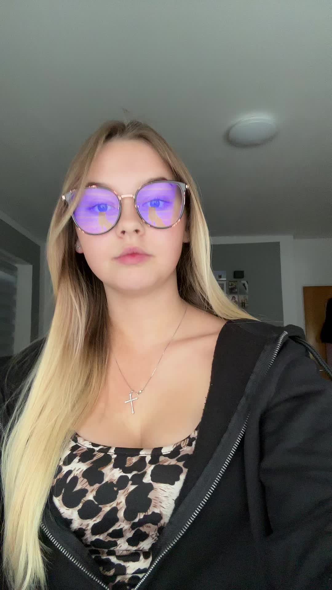 @alina🫧