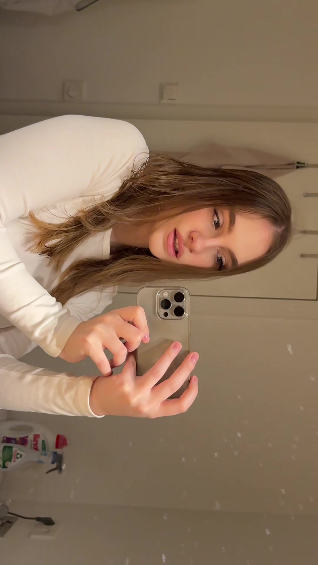 @melodynika
