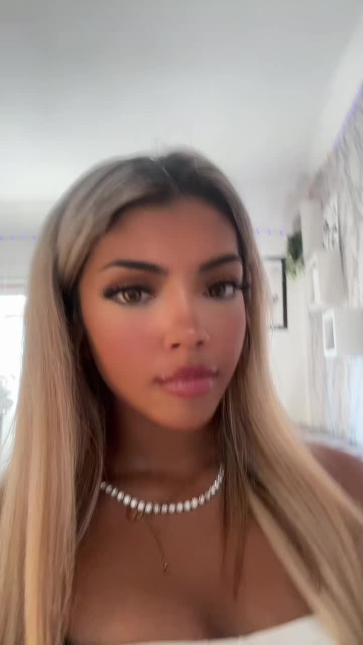 @FRANKIELOUISE          FLH🦋