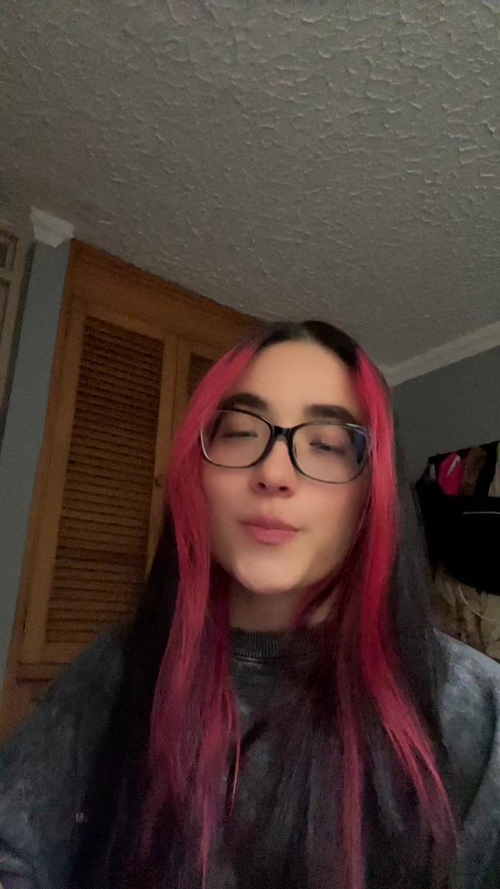 @Mili🍒