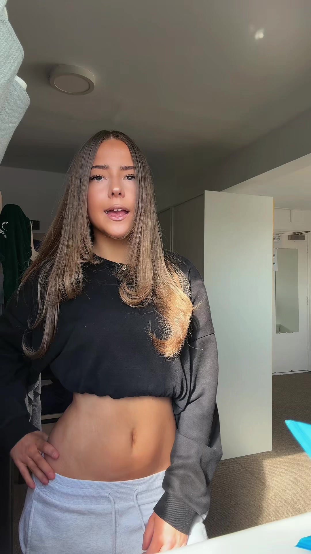 @𝐀𝐈𝐒𝐇𝐀
