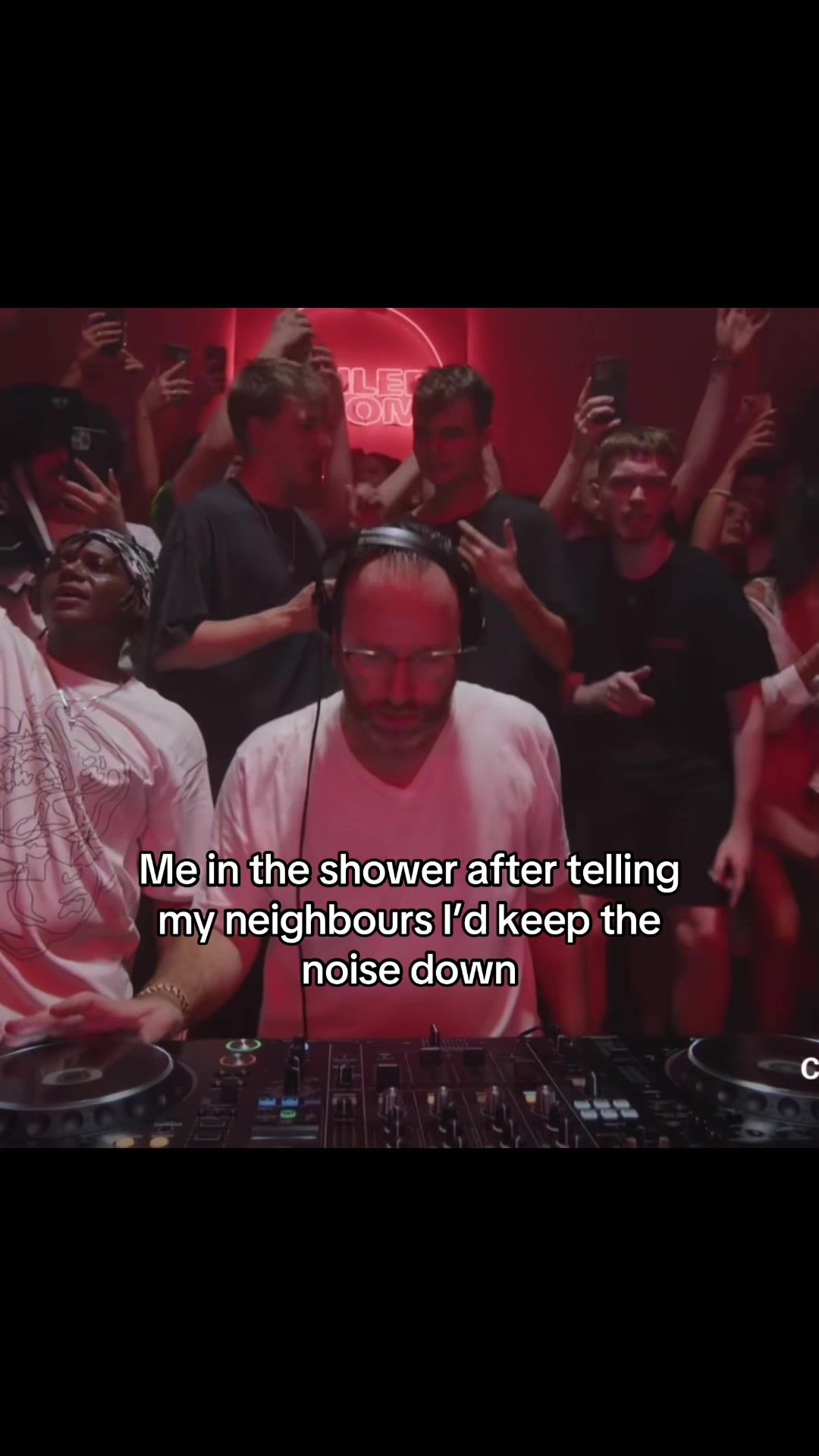 @Decks & Drops