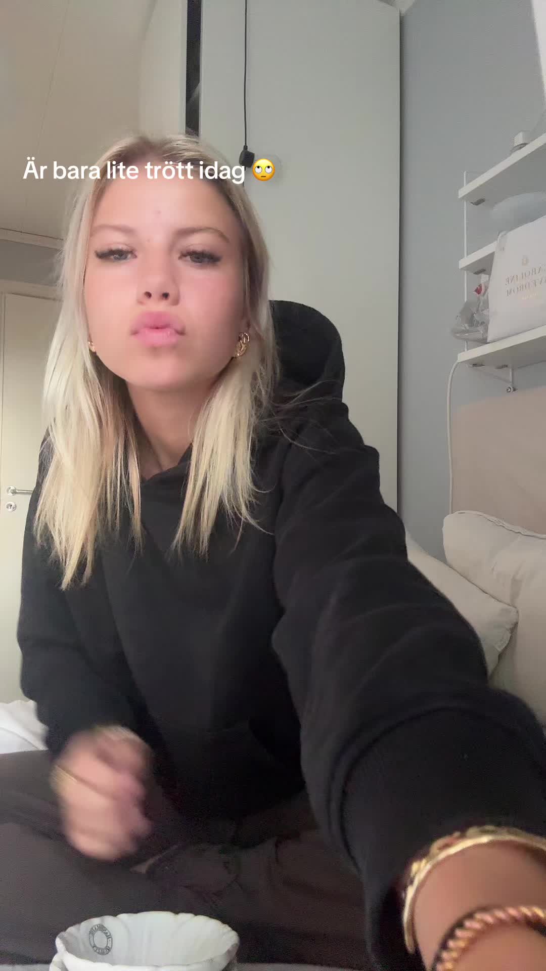 @junicrispychicken