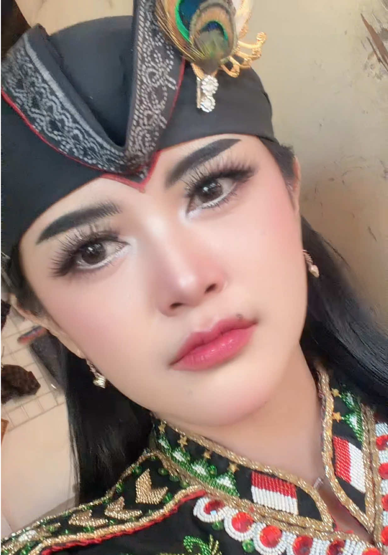 @Aya Chikamatzhu
