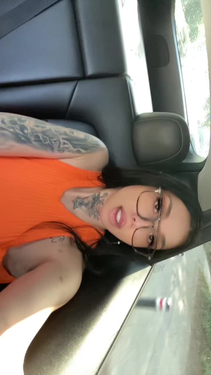 @Anii❤️