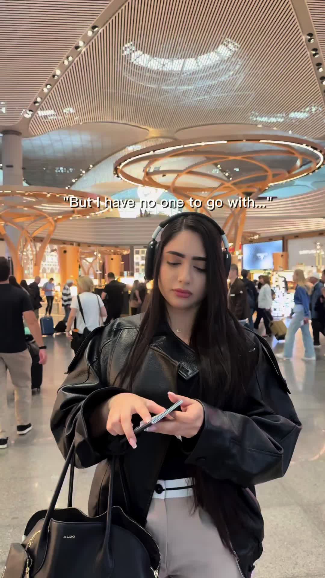 @Ella