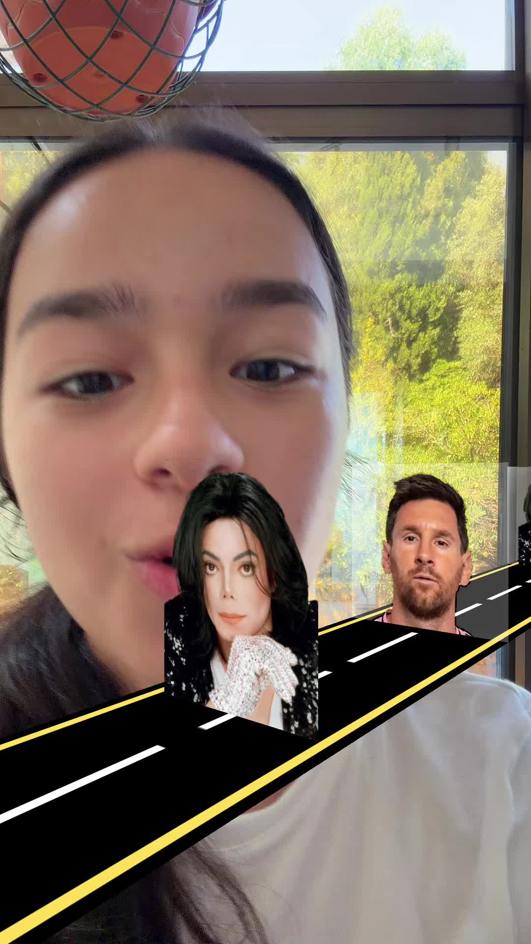 @JUSTJULES ๐
