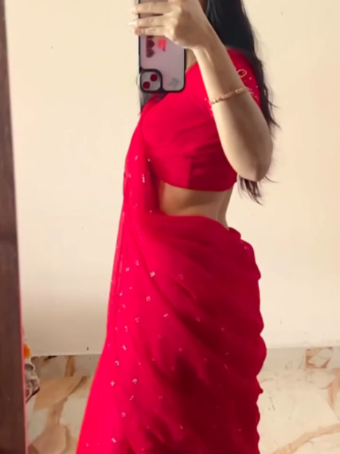@Sexy🤭Queen