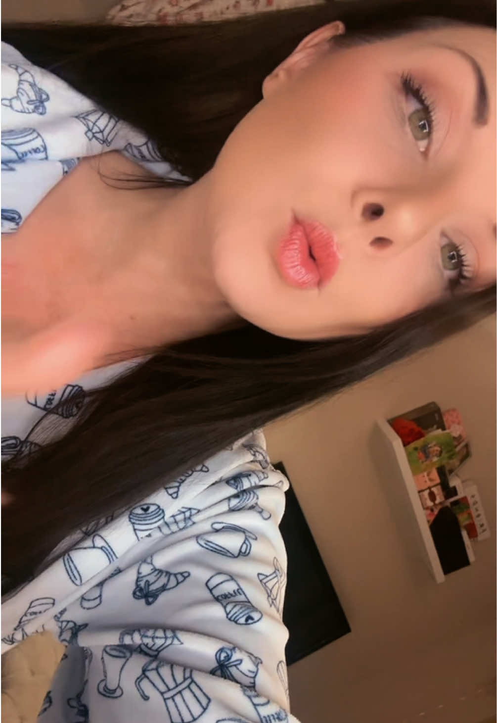 @Katlove🐝
