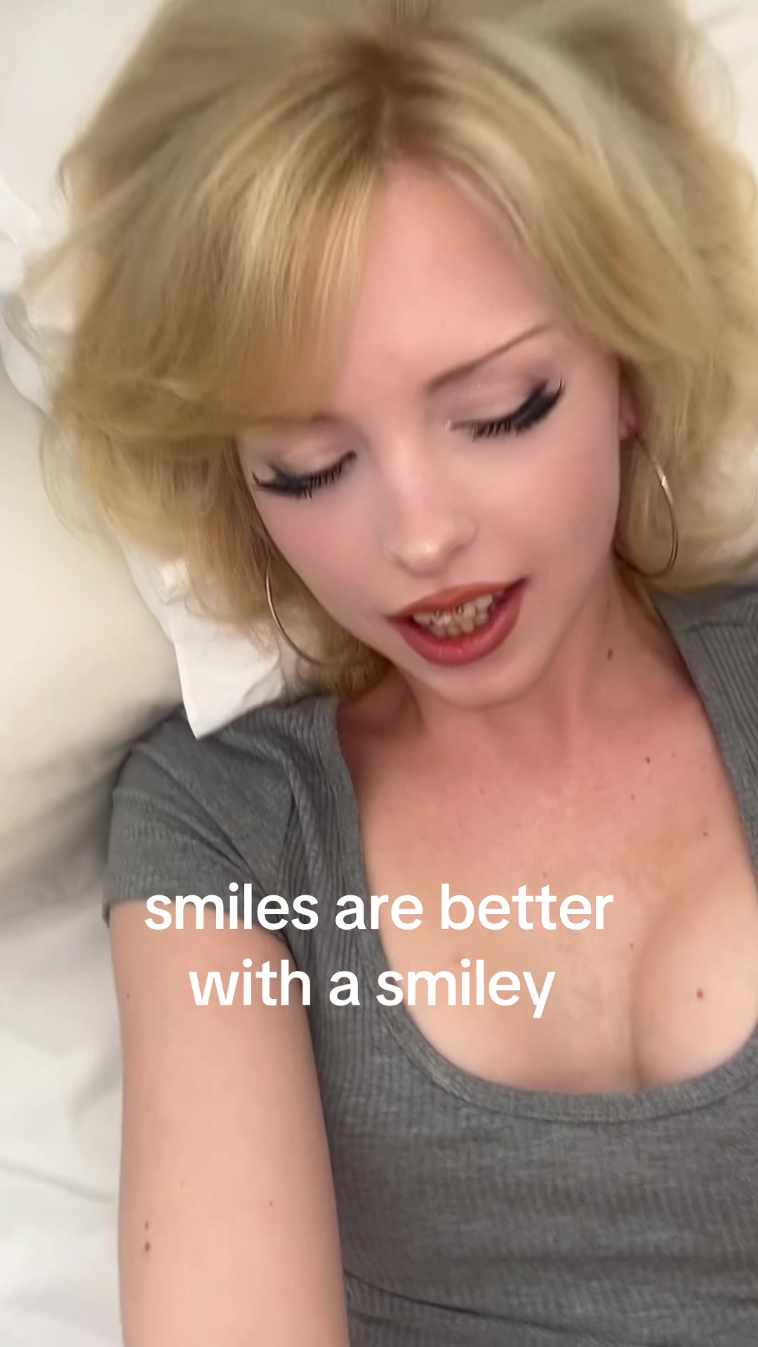 @moon