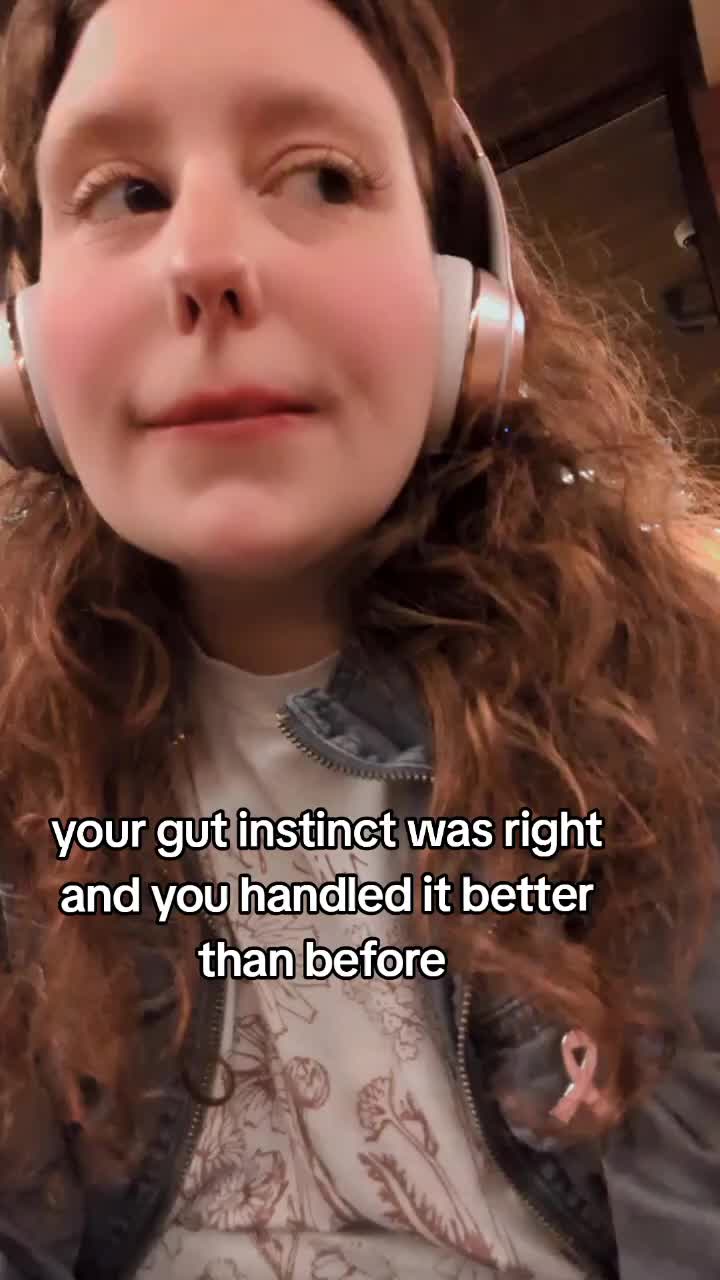 @tinyredhead