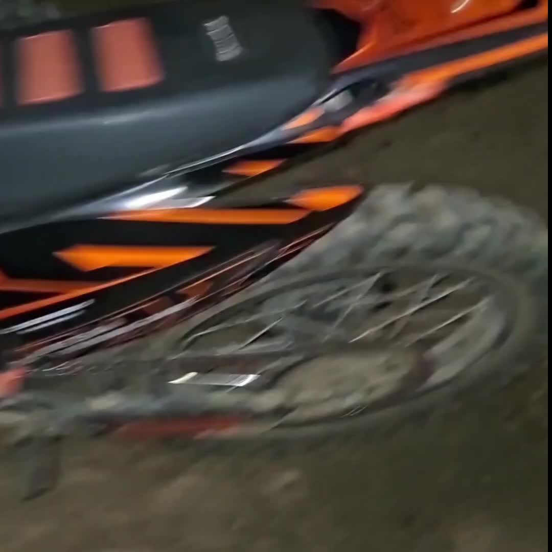 @Mavrodi