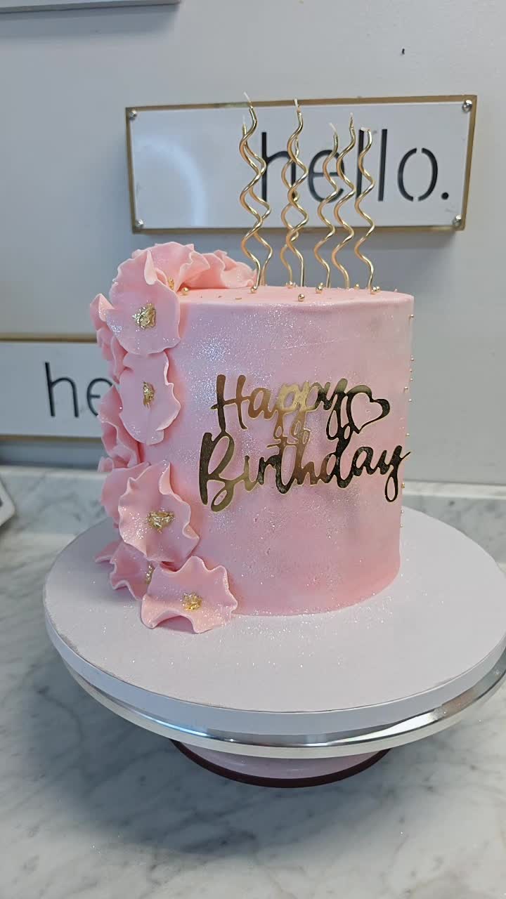 @AmazingCakesByYessy