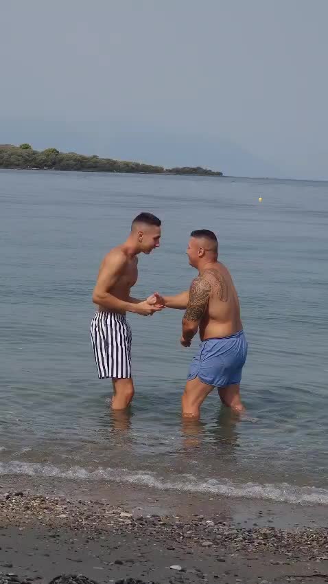@Chelaru