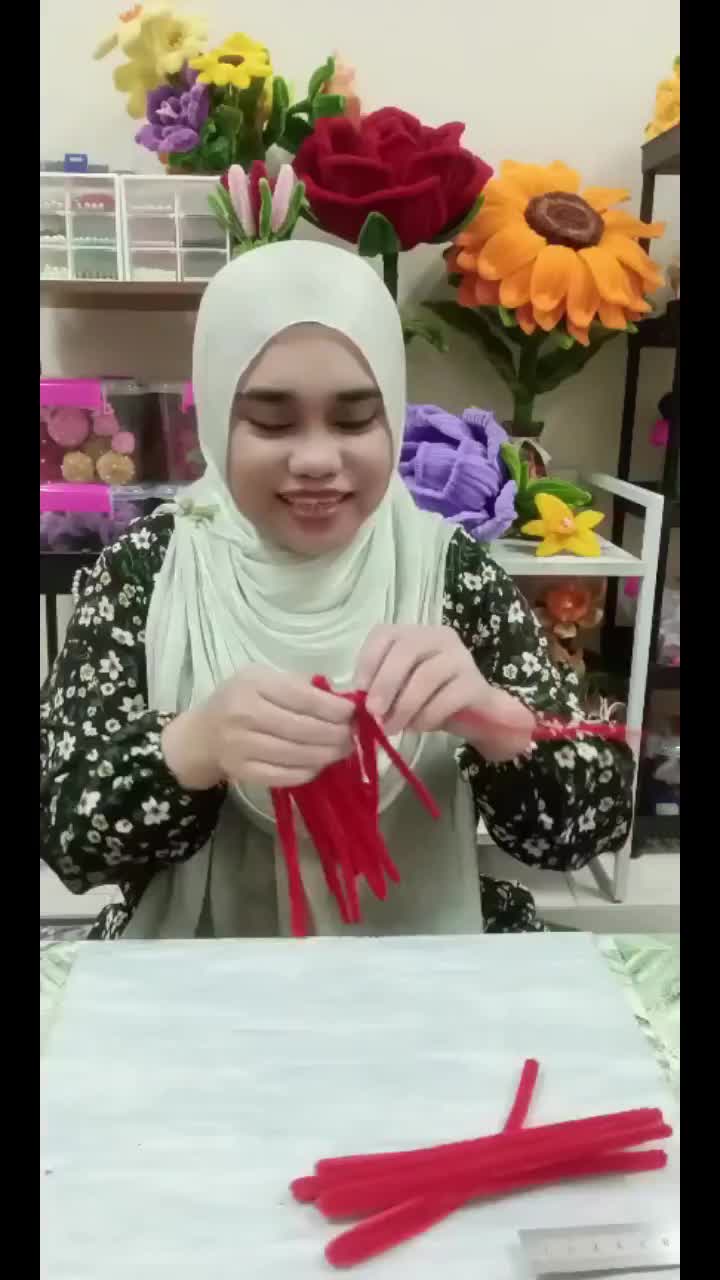 @Ayu ShafeezA🌷
