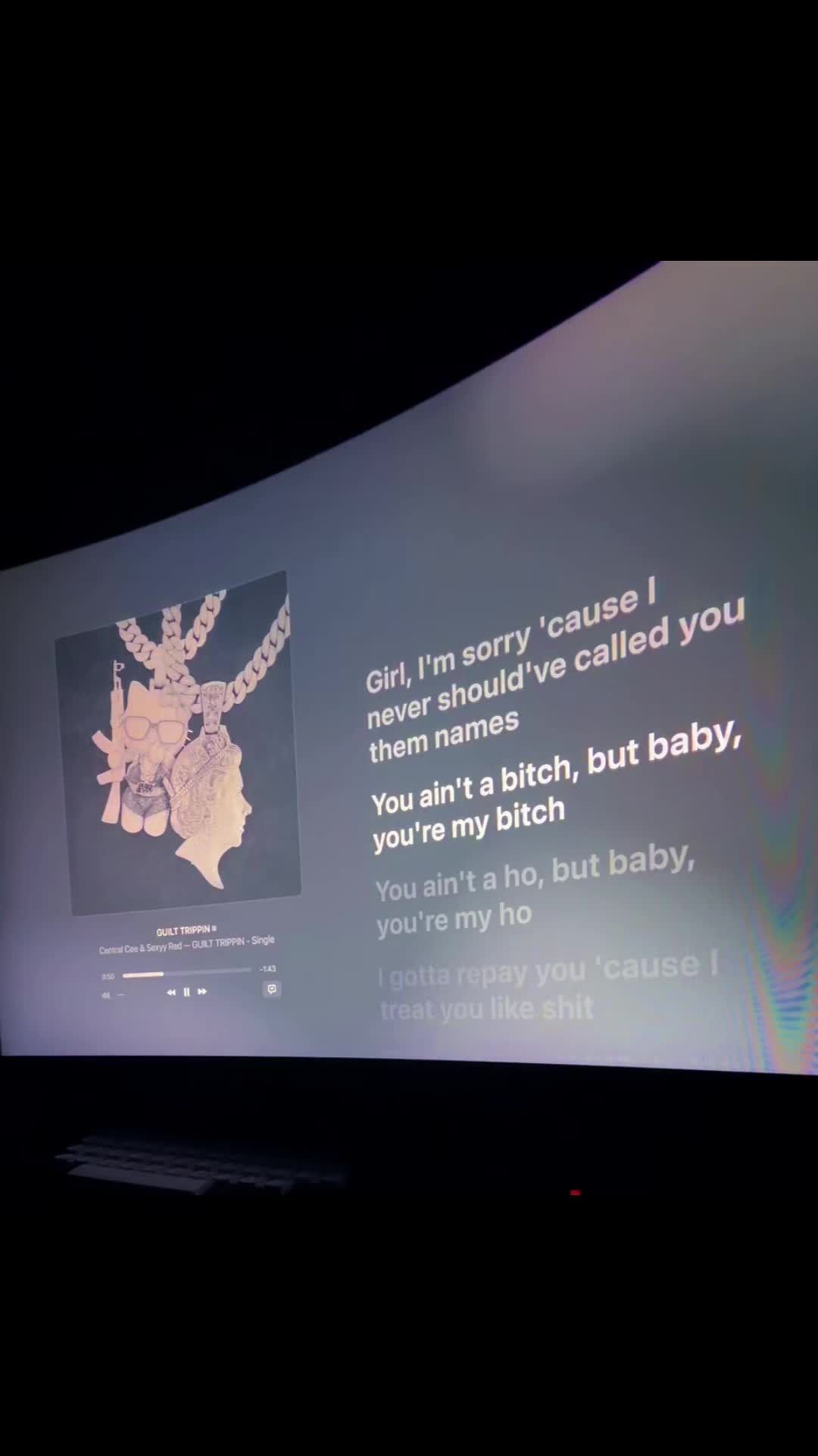 @𝔩𝔶𝔯𝔦𝔵𝔠𝔰__.🎧