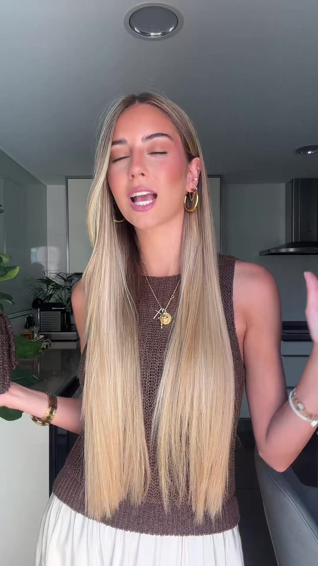 @Isa