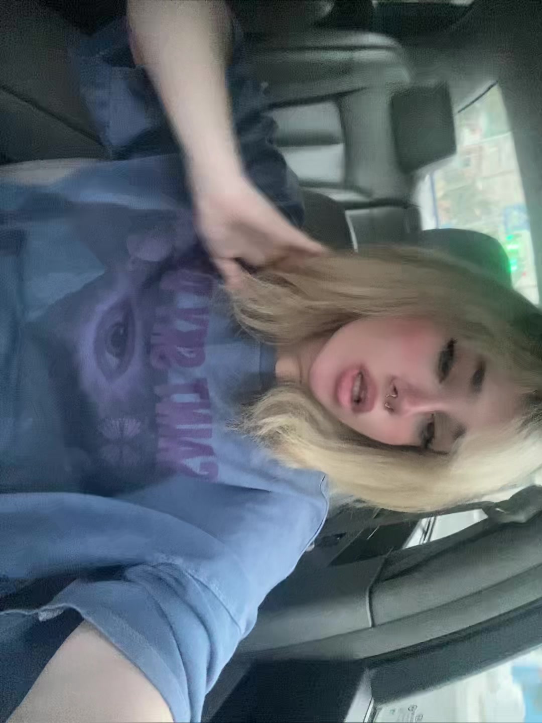 @miss_liv